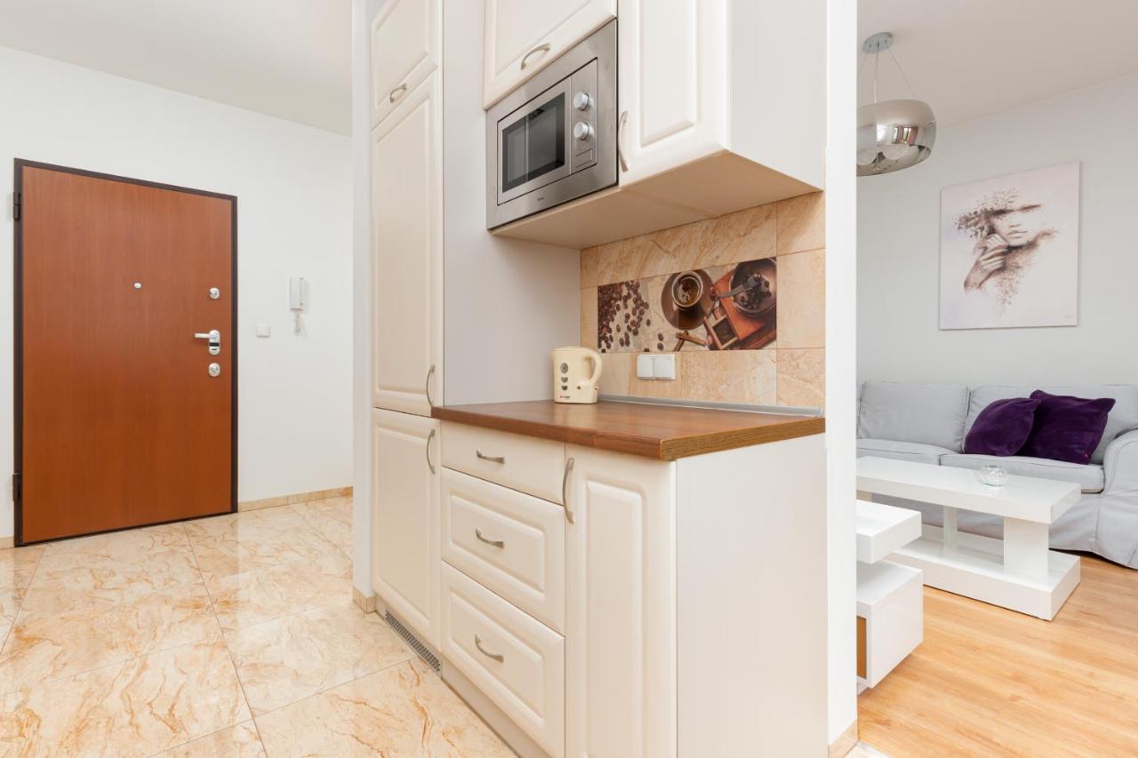 Apartament Na Woli Sowinskiego By Noclegi Renters Warsawa Bagian luar foto